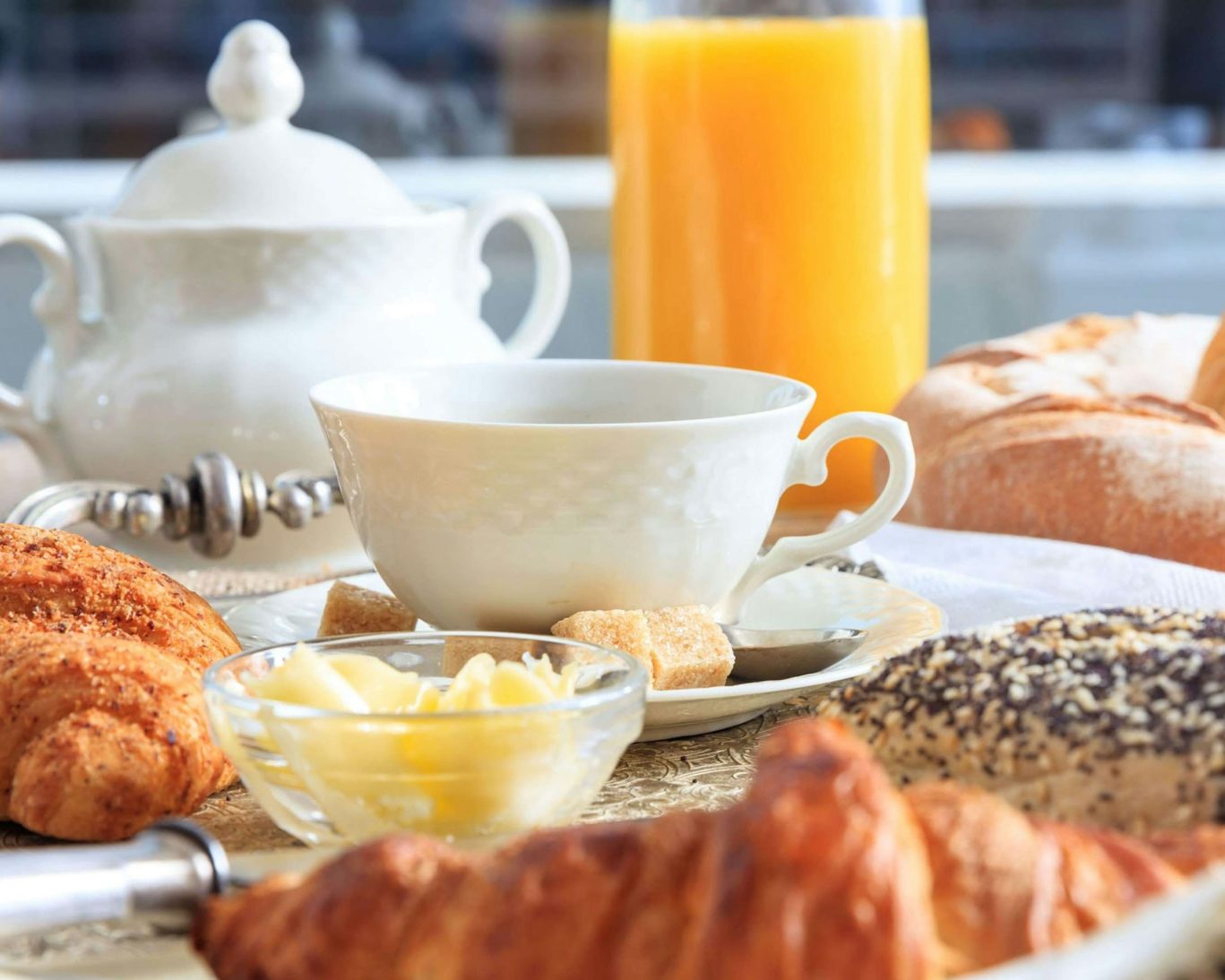 Complimentary continental breakfast with croissants, juice, and coffee at Mountain Home Inn.